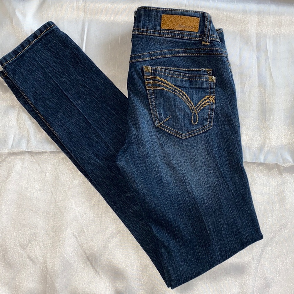 🥳 Rewind Jeans 👖 (3)